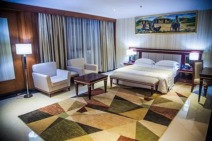 Peacock Hotel 3